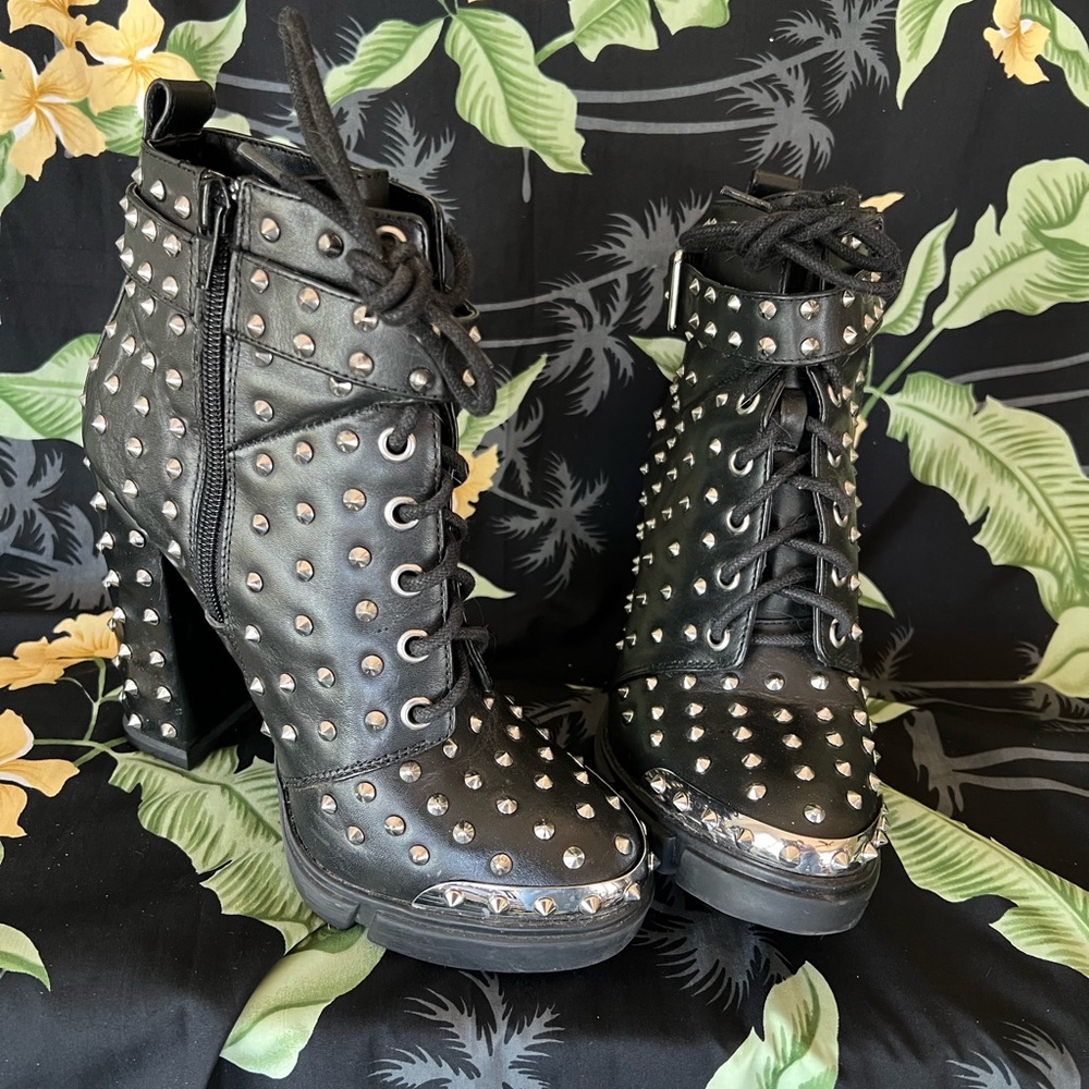 Gianni Bini Black Studded Heeled Boots